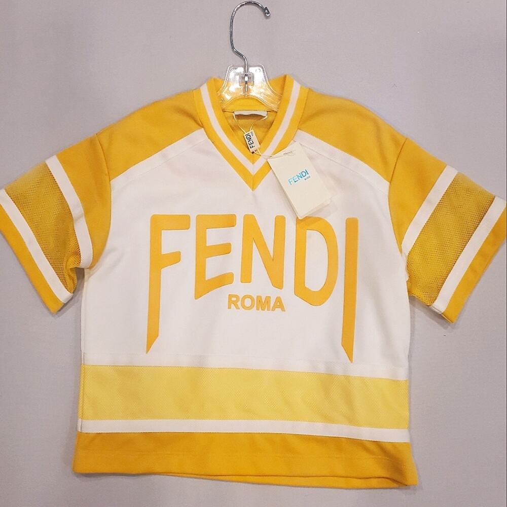 NWT$580 FENDI Boy's Hockey Inspired Yellow Logo V-Neck T-Shirt Jersey Sz 4